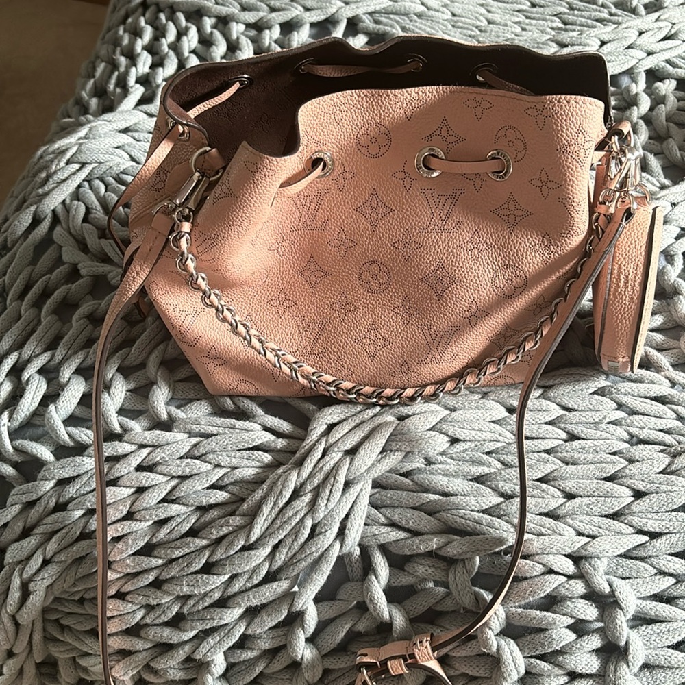 Louis Vuitton Bella Bag